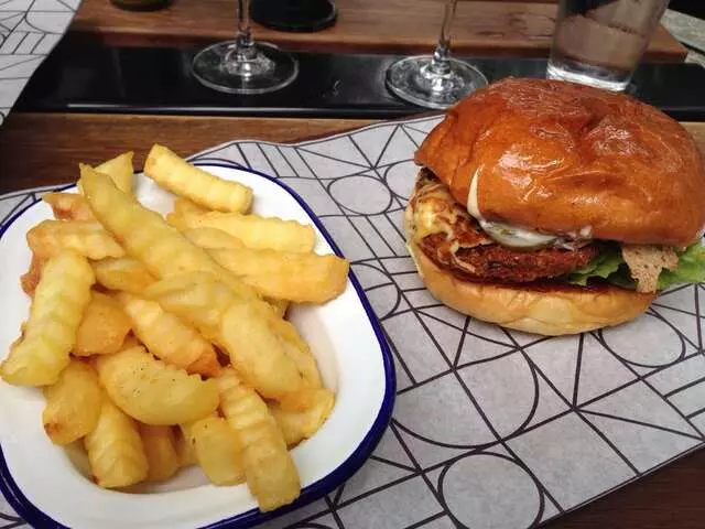 Arbory Bar & Eatery
