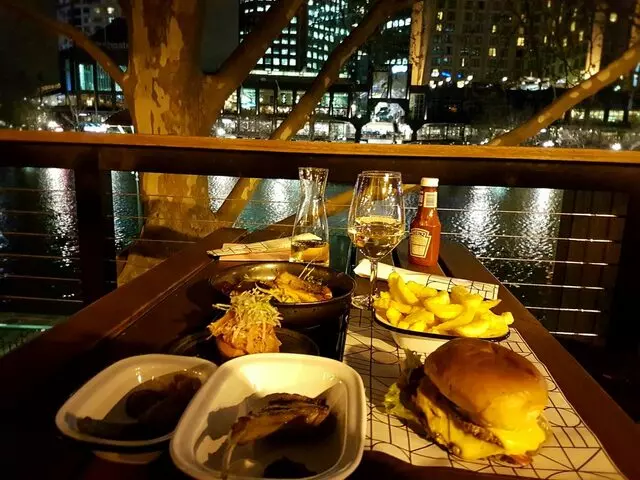 Arbory Bar & Eatery