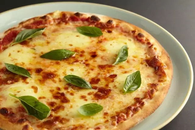 11 Inch Pizza