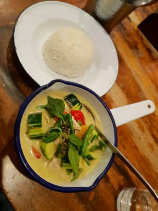 At Ease - Easy Thai