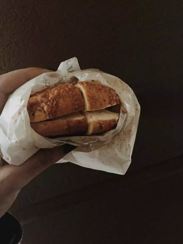 5 and Dime Bagels