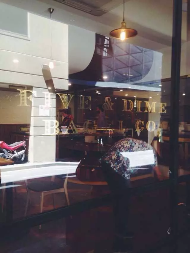 5 and Dime Bagels